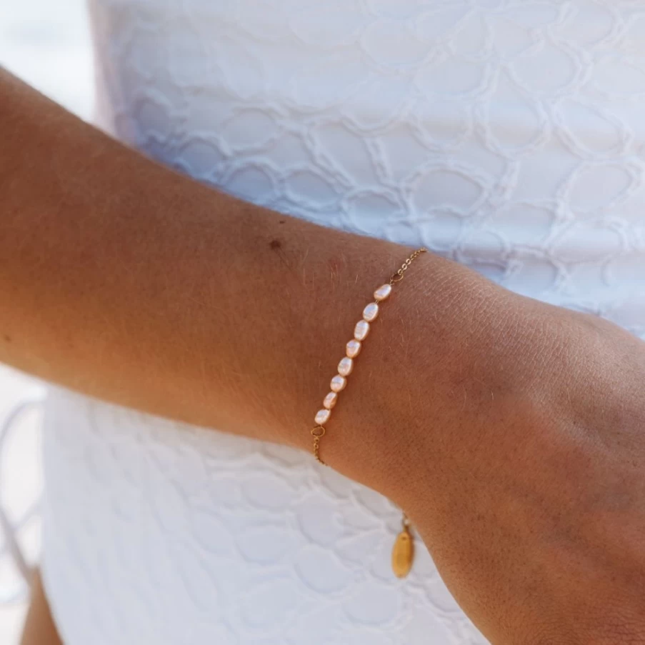 Atolea Jewelry Pink Freshwater Pearl Bracelet for Women – Elegant & Dainty Pearl Beads Gift