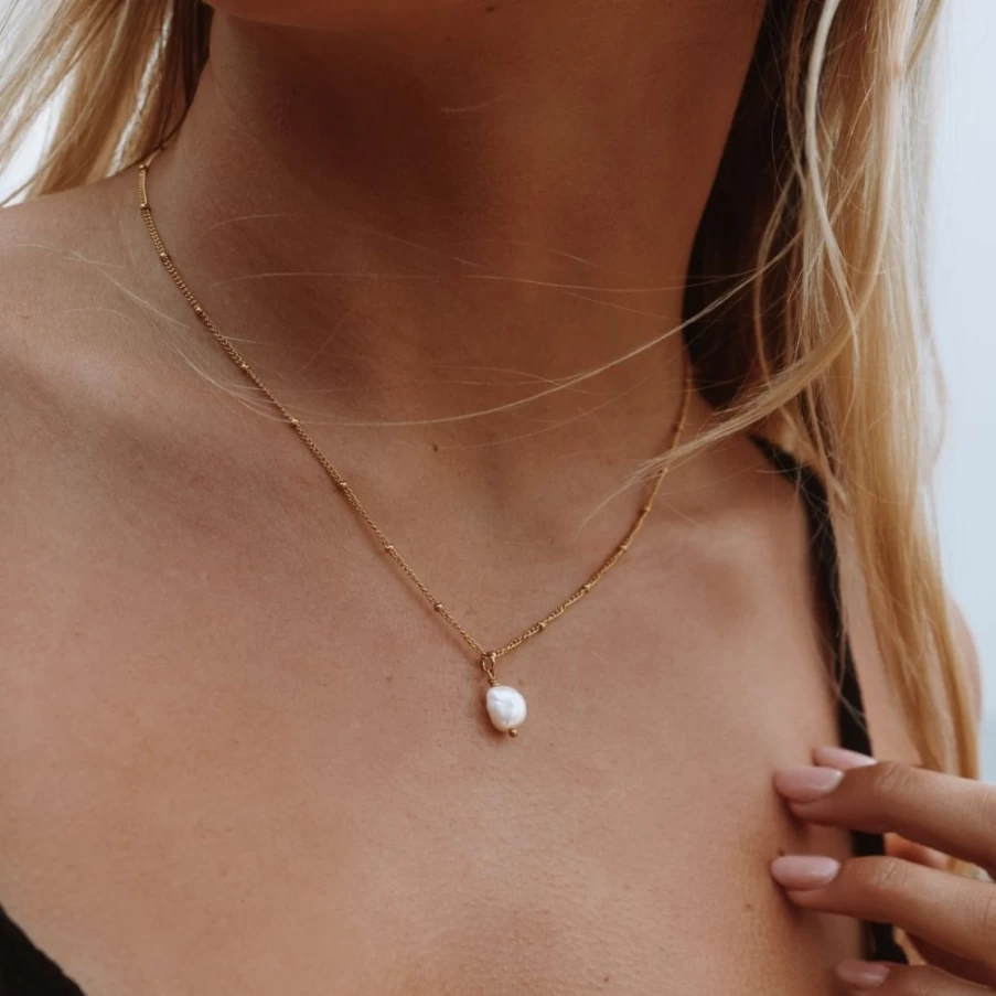 Atolea Jewelry Baroque Pearl Pendant Necklace - Elegant Vintage Style Pearl Drop Pendant for Women