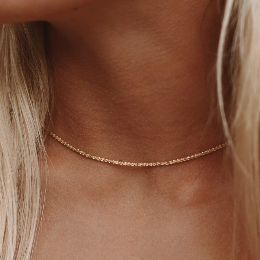 Atolea Jewelry Piana Necklace - Elegant & Dainty Gold Pendant Necklace for Women